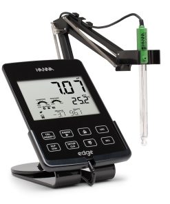 Máy Đo pH, Nhiệt Độ Để Bàn Hanna HI2020-02